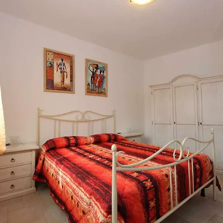 Residenza Barrettini C1 公寓 *