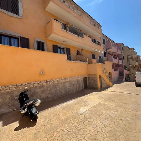Tour - Residenza Barrettini C1 *